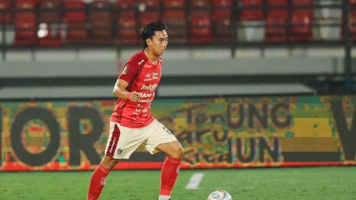 Komang Tri saat laga Piala Presiden 2024.