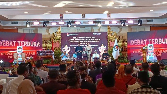 Pelaksanaan debat Pilwali di Hotel Prama Sanur Denpasar - Debat Perdana Pilwali Denpasar, Ketua KPU: Jadi Pertimbangan 507.561 Pemilih