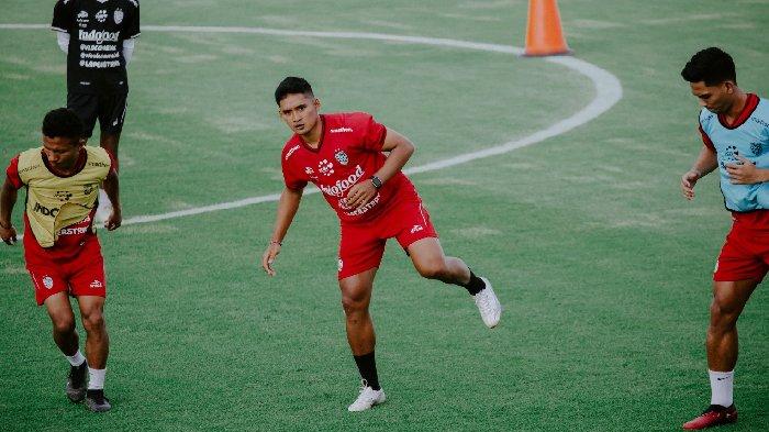 Pemain Bali United Kadek Agung Widnyana.
