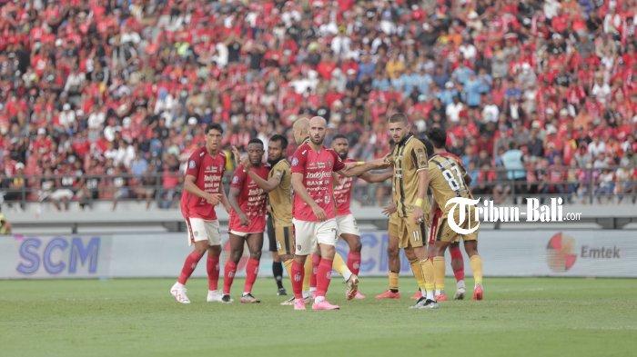 Pertandingan Bali United vs Dewa United pada pekan ke-5 Liga 1 2023-2024 di Stadion Kapten I Wayan Dipta Gianyar Bali pada 29 Juli 2023.