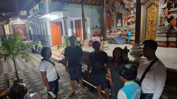 Kepolisian saat mendapati keberadaan NKN di wilayah Kerobokan, Badung, Bali, Jumat 25 April 2025 lalu. Polisi Karangasem Bali Dalami Hilangnya Anak Di Bawah Umur, Diduga Sempat Disetubuhi