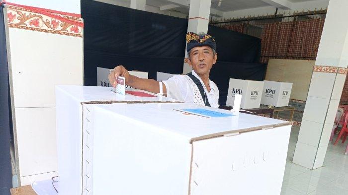 Suasana pemilihan suara ulang di TPS 1 Tulikup, Gianyar, Bali, Selasa 3 Desember 2024 - Ulah 1 Orang, KPU Gianyar Gelar Pemilihan Suara Ulang Di TPS 1 Tulikup