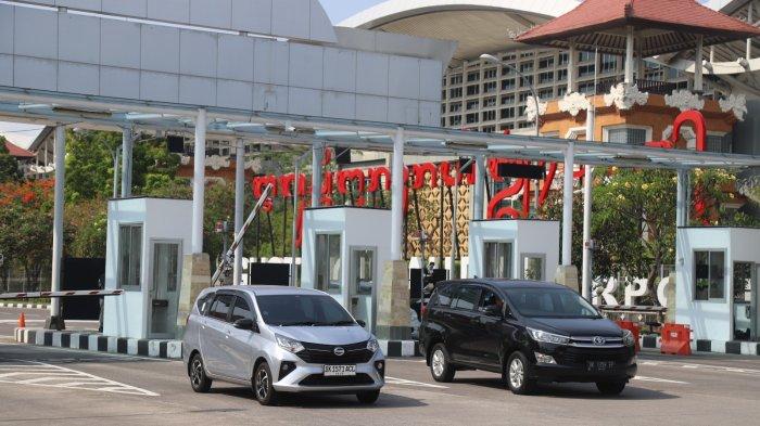 Transaksi Pembayaran Parkir Non Tunai Secara Mandiri di Bandara Ngurah Rai Bali, Ini Penjelasannya