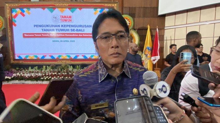 Wakil Gubernur Bali, Nyoman Giri Prasta tanggapi masuknya proyek pembangunan Tol Mengwi Gilimanuk dan Bandara Bali Utara di dalam daftar Rencana Pembangunan Jangka Menengah Nasional (RPJMN) 2025–2029. Wagub Bali Tanggapi Bandara Bali Utara Masuk RPJMN, Giri Prasta: Selesaikan Infrastruktur Dulu