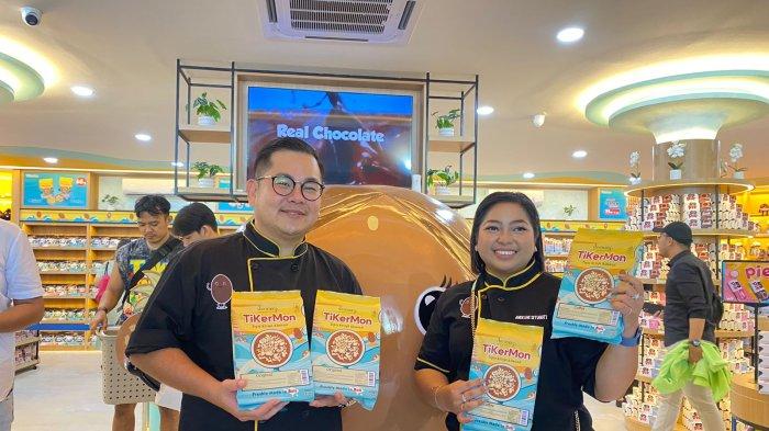 Chocomory akhirnya membuka secara resmi store terbarunya di Bali.
Yang berlokasi di Jalan By Pass Ngurah Rai Nomor 12x, Tuban, Kecamatan Kuta, Kabupaten Badung, Rabu, 1 Mei 2024.