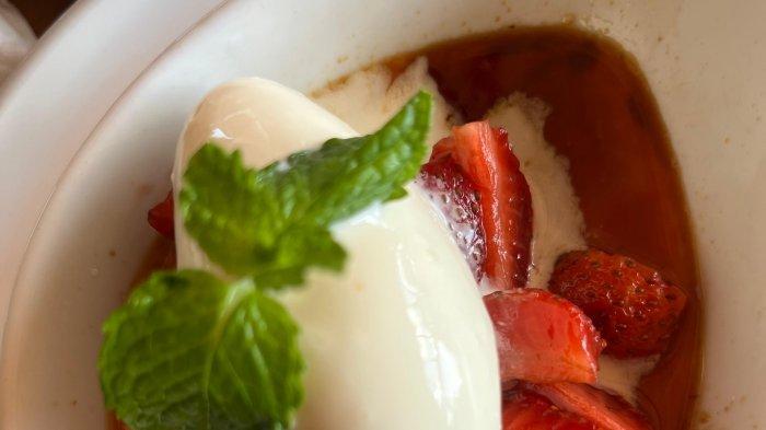 Salah satu dessert di Baruna Bar and Lounge, Jimbaran Bay Resort.