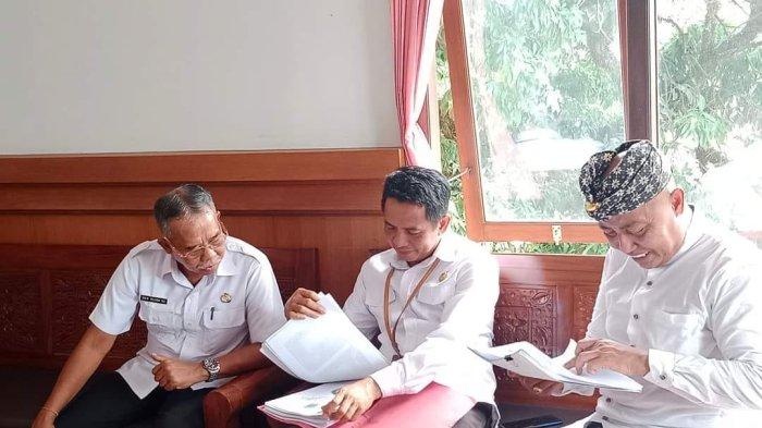 Berdasarkan Keputusan Bupati Gianyar Nomor 381/E-14/HK/2024, Desa Peliatan, Kecamatan Ubud, Gianyar, Bali, sukses menyabet juara I dalam Lomba Desa/Kelurahan Tingkat Kabupaten Gianyar.
Hal itu berdasarkan Evaluasi Perkembangan Desa Tahun 2024 yang digelar oleh Pemerintah Kabupaten Gianyar.