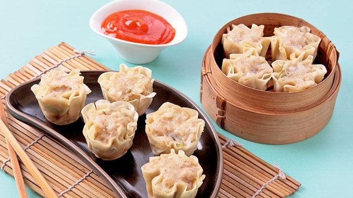 Ilustrasi - LEZAT! Resep Dimsum Ayam Wortel dan Sosis, Camilan yang Pas Disantap Bersama Keluarga