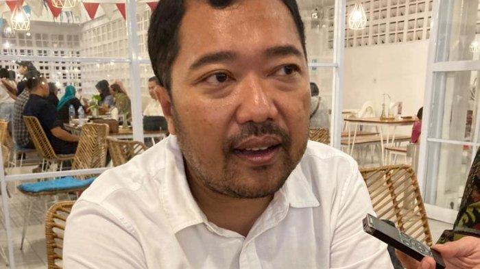 Gede Suardita - Suardita membeberkan, primadona hunian komersil masih di seputaran sarbagita (Denpasar, Badung, Gianyar dan Tabanan).
Sedangkan rumah subsidi tetap di wilayah Tabanan, Jembrana, Buleleng, Karangasem, Klungkung dan Bangli.