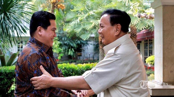 Bangun Chemistry - Menhan Prabowo Subianto menerima kunjungan Menteri BUMN sekaligus Ketua Umum PSSI Erick Thohir di Kantor Kemhan, Jakarta, Rabu (17/5).