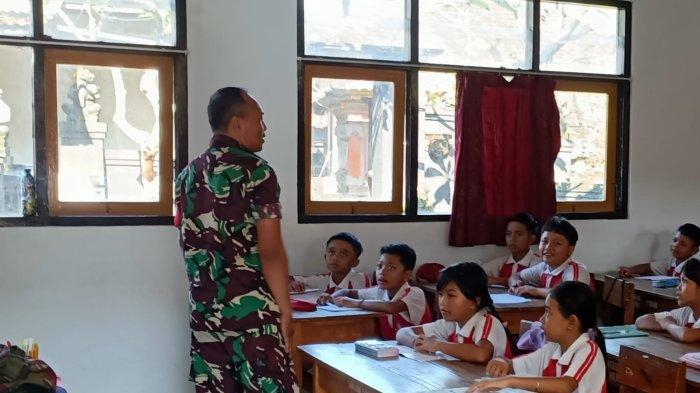 SOSOK - Sertu Wayan Ardana semasa hidupnya, di mana ia dikenal memiliki dedikasi tinggi. Beliau meninggal dunia dalam kecelakaan di Petung, Kintamani, Bangli.