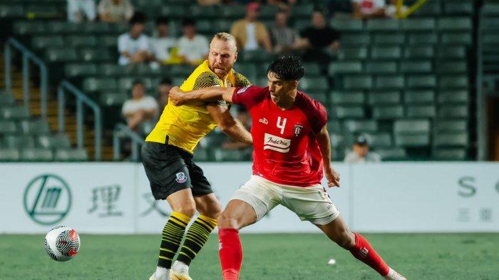 KALAH - Pertandingan Lee Man FC vs Bali United di Hong Kong Stadium, Kamis (16/8). Bali United kalah 1-5. Kekalahan ini menambah panjang catatan buruk wakil Indonesia di Asia.
