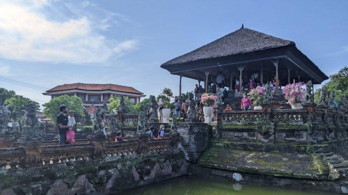 Kertagosa -Liburan sekolah belum berdampak terhadap jumlah kunjungan wisatawan ke Nusa Penida, Klungkung. Namun dampak musim liburan sekolah berimbas di destinasi wisata di Klungkung daratan seperti objek wisata Kerta Gosa.