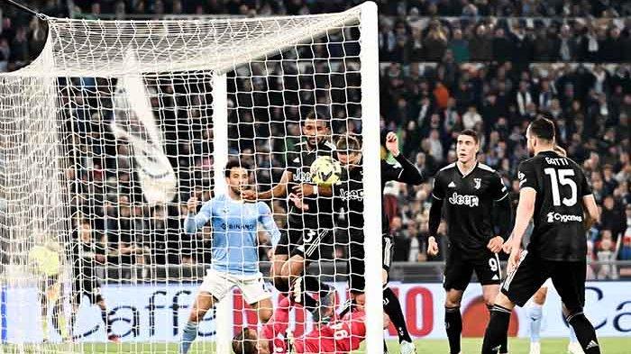 Pemain Juventus, Adrien Rabiot mencetak gol ke gawang Lazio dalam lanjutan Serie A di Stadion Olimpico, Minggu 9 April 2023. Dalam laga ini, Lazio menang 2-1 atas Juventus.