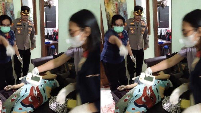 Polisi saat melakukan pemeriksaan di TKP Perumahan Kori Nuansa Barat Blok III No. 6 seprang ibu dalam kondisi meninggal dunia diduga korban perampok, pada Minggu 23 Februari 2025. Kasus Perampokan di Jimbaran Bali, Ibu dan Anak Jadi Korban, K Meninggal Dunia