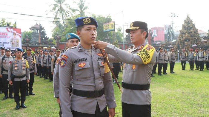 Apel Pergeseran personel di Mapolres Buleleng, Selasa (26/11/2024).