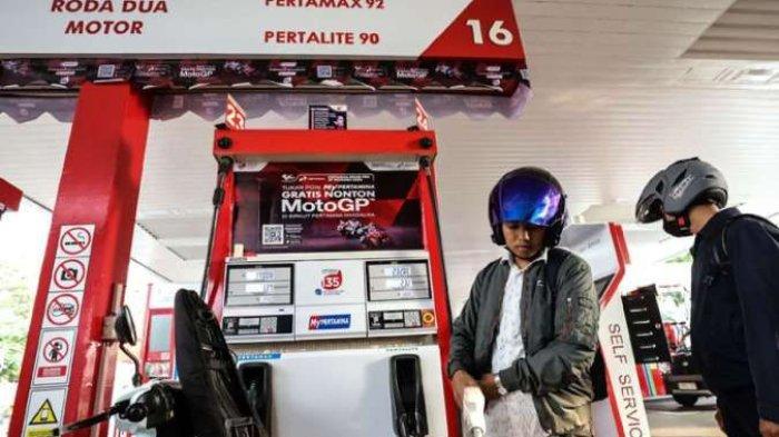 PT Pertamina melalui Pertamina Patra Niaga memperketat penyaluran Jenis BBM Khusus Penugasan (JBKP) Pertalite di sejumlah SPBU.