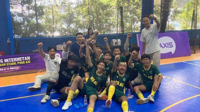 ANC 2024 - SMA Negeri 12 Surabaya, keluar sebagai juara usai mengalahkan SMA Kristen Giovani Kupang dengan skor 2-1.