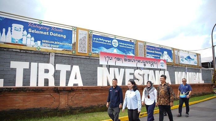 Pada Rabu (31/7/2024), AQUA menerima kunjungan dari Kementerian Perindustrian, Kementerian Perdagangan, serta Kementerian Lingkungan Hidup dan Kehutanan di Pabrik AQUA, Mambal, Bali.
