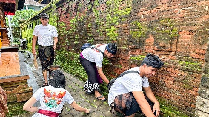 Bakti Sosial - Pura Desa Lan Puseh Desa Adat Denpasar.