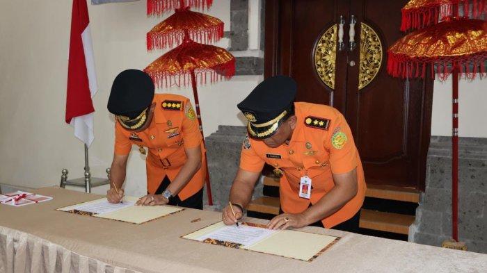I Nyoman Sidakarya, telah melaksanakan serah terima jabatan Kepala Kantor Pencarian dan Pertolongan Denpasar (Basarnas Bali) Senin 10 Juli 2023 di Ruang Serbaguna, Gedung Werkudara, Jimbaran.
Dimana sebelumnya posisi tersebut dijabat oleh Gede Darmadadan akan melanjutkan tugas sebagai Kepala Balai Diklat Basarnas.