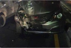 Tragedi kecelakaan tunggal terjadi di Jalan Underpass Dewa Ruci Kuta, Badung pada Rabu (19/7).
Pria asal Medan mengalami kecelakaan lalu lintas sekitar pukul 03.00 Wita.
Saat itu, Erich (45) mengendarai mobil Wuling DK 1645 ACI menabrak tiang lampu penerangan jalan.
