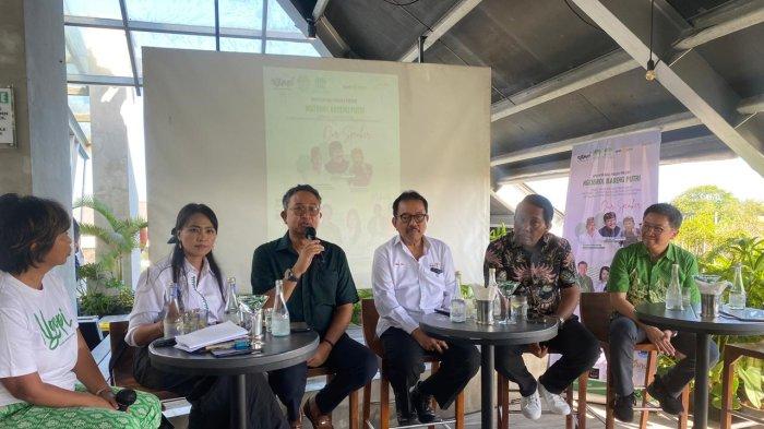 DPD Putri Bali mengadakan acara bertajuk 'Ngobrol Bareng Putri' di Sanur dengan mengajak berbagai stakeholder pariwisata duduk bersama berdiskusi.