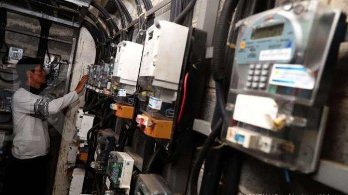 NAIKKAN TARIF - Pemerintah akan menaikkan tarif untuk pelanggan listrik non subsidi golongan rumah tangga 3.500 Volt Ampere (VA) ke atas.