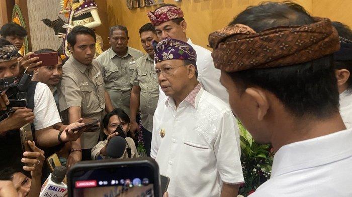 Gubernur Bali, Wayan Koster, pada saat rakor dengan Kepala Daerah di Puspem Badung, Rabu 12 Maret 2025.