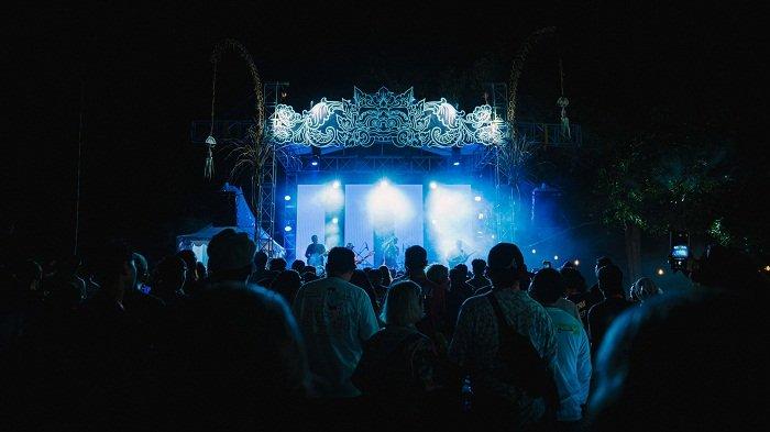 Jimbaran Hub, sebagai tempat berkumpulnya berbagai komunitas telah menjadi wadah bagi para seniman dan pecinta budaya untuk berkolaborasi dan bertukar ide kreatif.