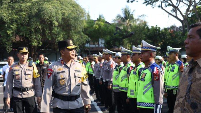 Apel gelar pasukan kesiapan pengamanan kunjungan Presiden RI Joko Widodo di Bali.