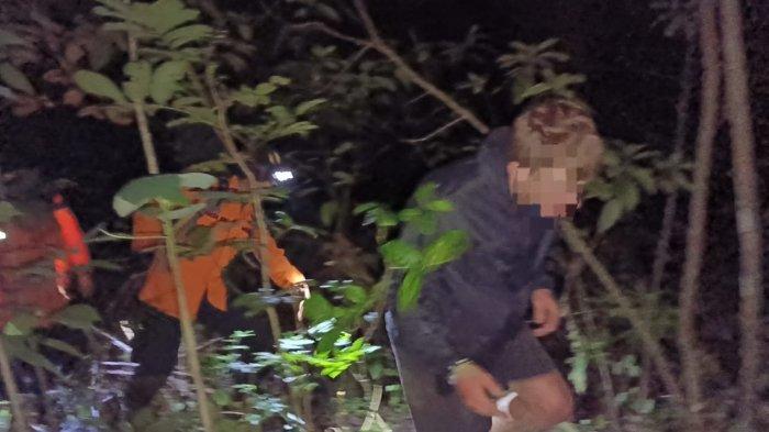 Dua orang warga negara asing (WNA) asal Inggris belum kembali, dari pendakian di Gunung Agung, Banjar Dinas Mekuri, Desa Jungutan, Kecamatan Bebandem, Kabupaten Karangasem, Bali.