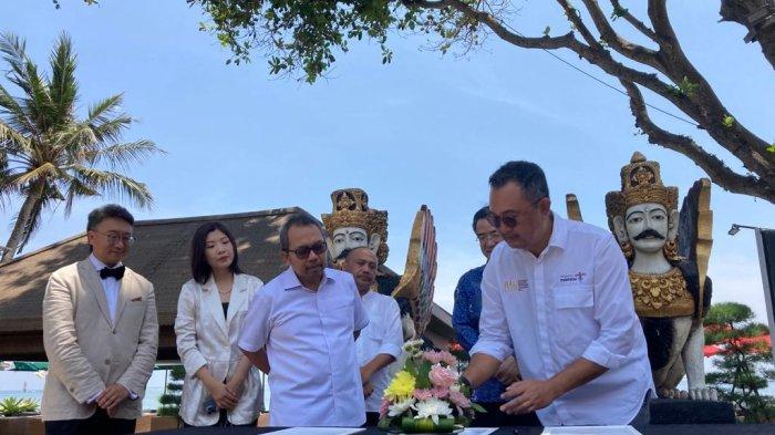 Tanda Tangan - Bali Tourism Board (BTB) bekerjasama dengan perwakilan dari China Famtrip Education and Culture Exchange.