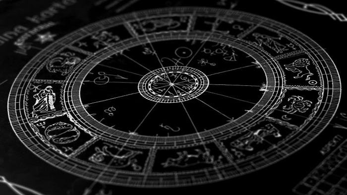 Ilustrasi - Ramalan Zodiak 17 Juli 2023, nampaknya akan kurang baik bagi beberapa zodiak nih Tribunners.
Leo harus waspada pada kekacauan, sementara Aries ada peluang membangun bisnis.
Yuk simak ramalan zodiak kalian Tribunners.
