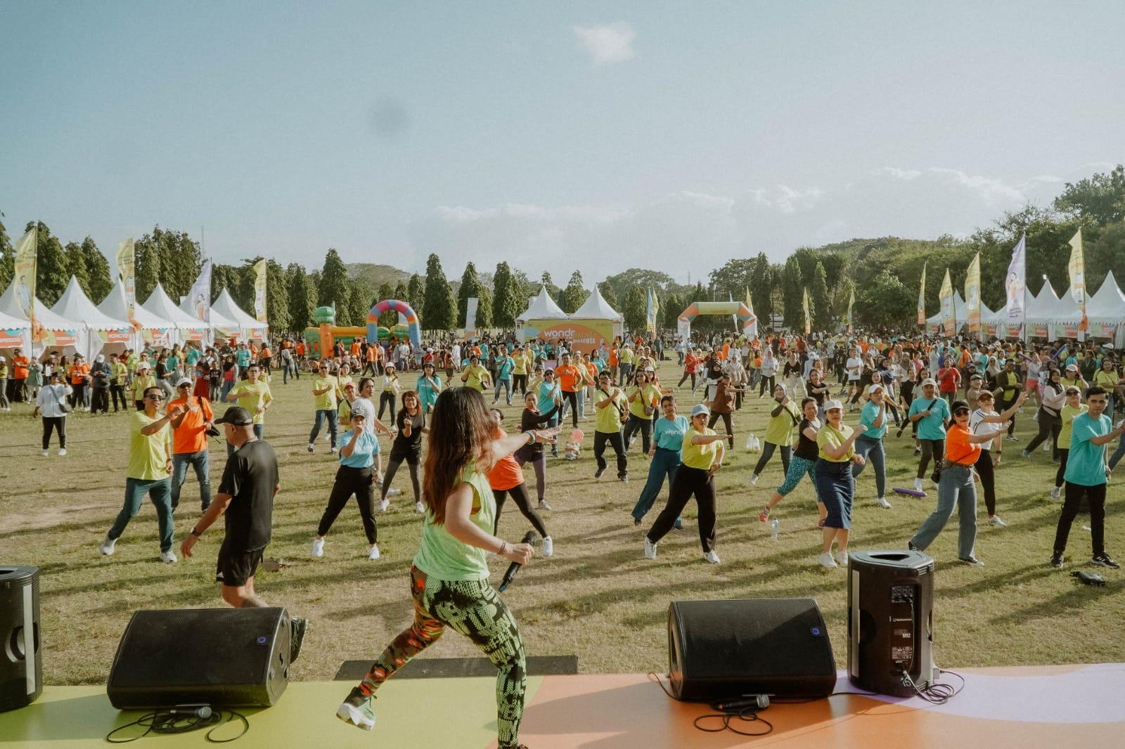PT Bank Negara Indonesia (Persero) Tbk atau BNI Kantor Wilayah 08 memeriahkan HUT ke-78 dengan menggelar kegiatan wondrPARADE di Car Free Day (CFD) Lapangan Renon Denpasar, Minggu 21 Juli 2024. Acara ini merupakan bagian dari rangkaian sosialisasi aplikasi perbankan terbaru BNI, wondr by BNI, kepada masyarakat.