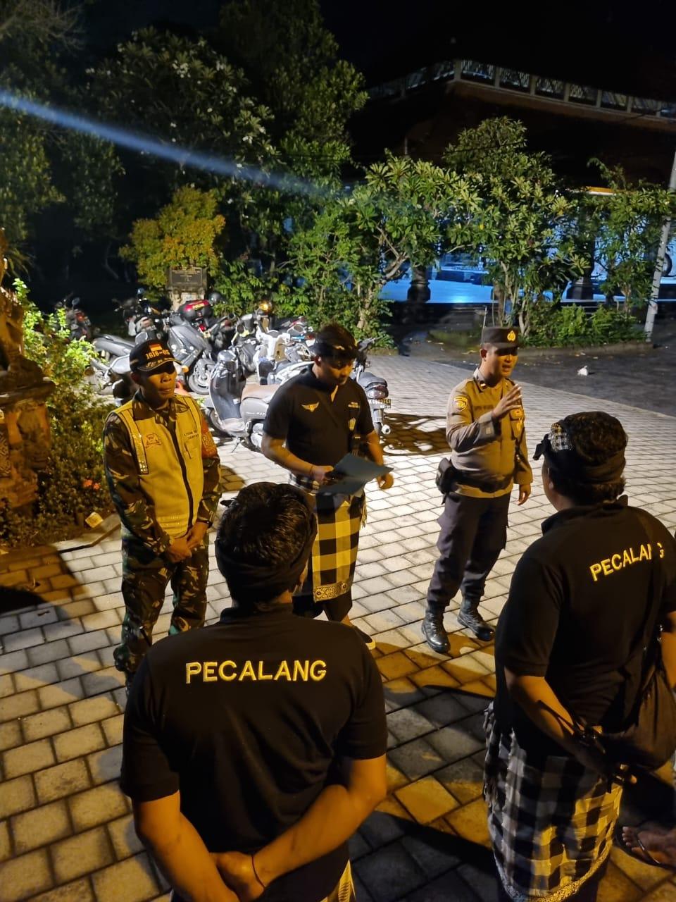 Sidak penduduk pendatang di Desa Ketewel, Kecamatan Sukawati, Gianyar, Bali, Senin 23 Desember 2024 malam - Jaga Situasi Tetap Kondusif Jelang Nataru, Desa Ketewel Gianyar Gelar Sidak Duktang