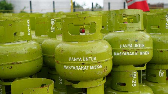 Tabung gas Elpiji 3 kilogram.