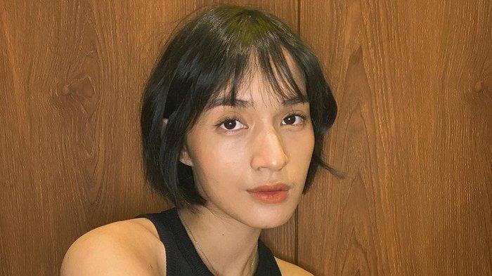 Jeanneta Sanfadelia Istri Ardhito Pramono