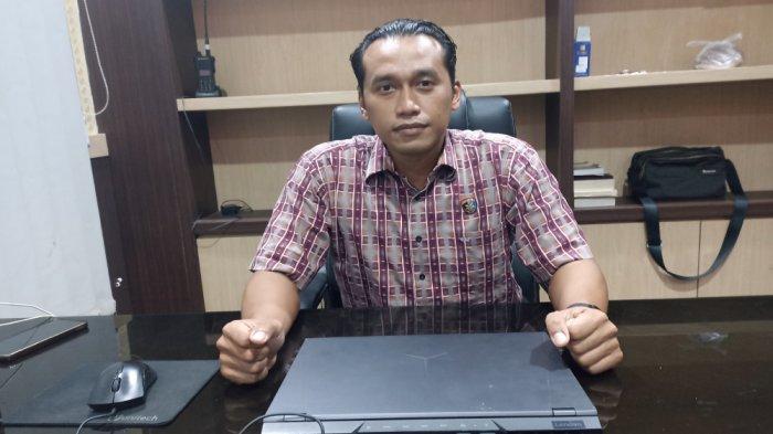 Kasubdit Gakkum Ditpolairud Polda Bangka Belitung, AKBP Todoan Gultom saat ditemui diruang kerjanya, Kamis (14/3/2024).