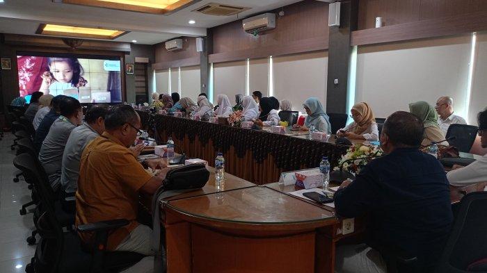 Dinas Pendidikan dan Lazismu Babel lakukan monitoring mahasiswa penerima beasiswa di Poltekkes Surakarta