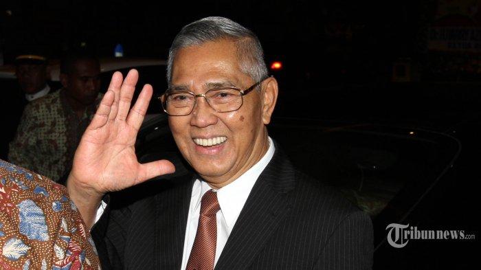 Wakil Presiden RI ke- 6 Try Sutrisno