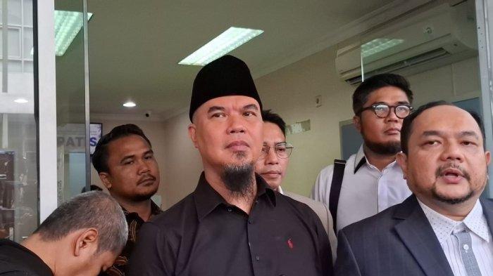 Ahmad Dhani ditemui di Kantor Komisi Perlindungan Anak Indonesia (KPAI), Rabu (9/7/2025).