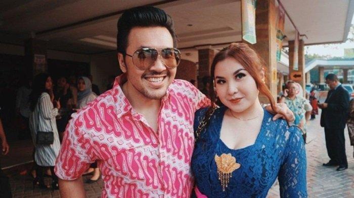 Audrey Davis dan David Naif.