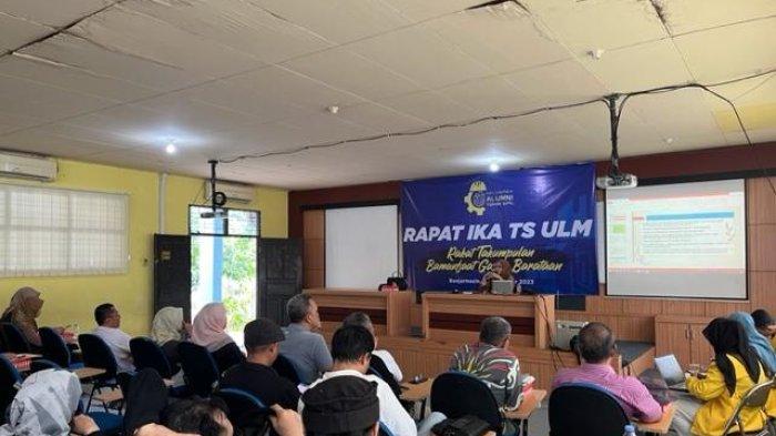 Ikatan Keluarga Alumni (IKA) Teknik Sipil Fakultas Teknik (FT) Universitas Lambung Mangkurat melaksanakan reuni akbar lintas angkatan selama dua hari. Mulai dari Rapat IKA TS ULM hingga acara ramah tamah silaturahmi.