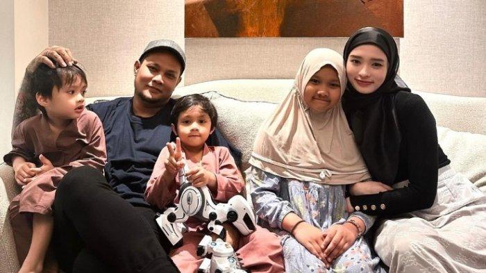 Inara Rusli, Virgoun dan ketiga anaknya
