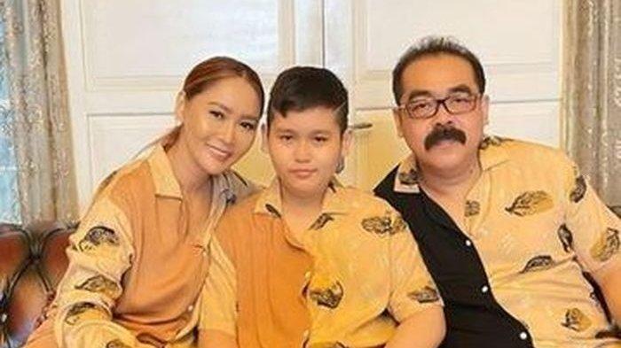 Inul Daratista - Yusuf Ivander Damares - Adam Suseno.