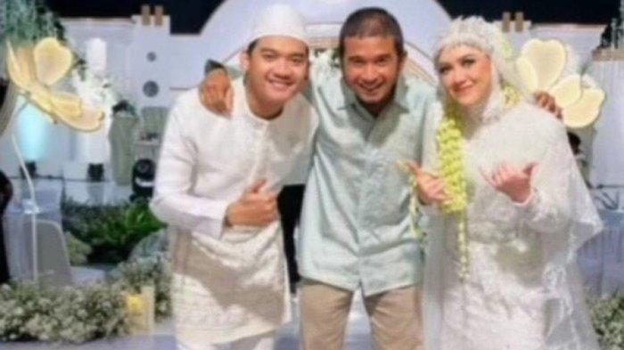 Momen pernikahan Happy Asmara dan Gilga Sahid.