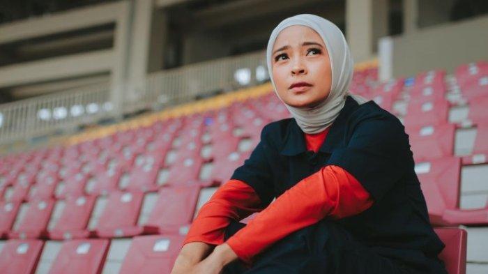 Penyanyi Tantri Kotak.