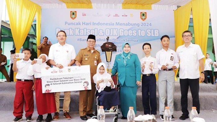 Puncak peringatan Hari Indonesia Menabung Tahun 2024, di Sekolah Luar Biasa (SLB) Negeri 2 Martapura Kabupaten Banjar, Selasa (6/8/2024)