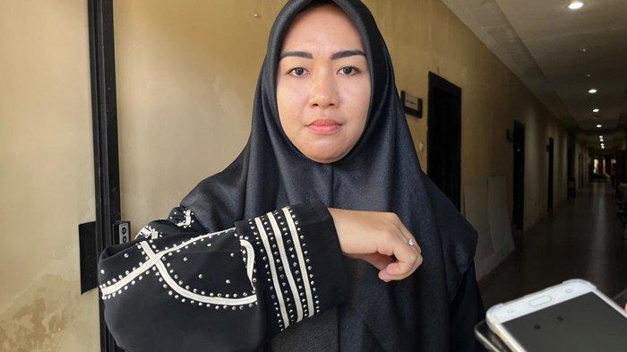 Rizka, ibu murid PAUD yang diduga menjadi korban kekerasan.